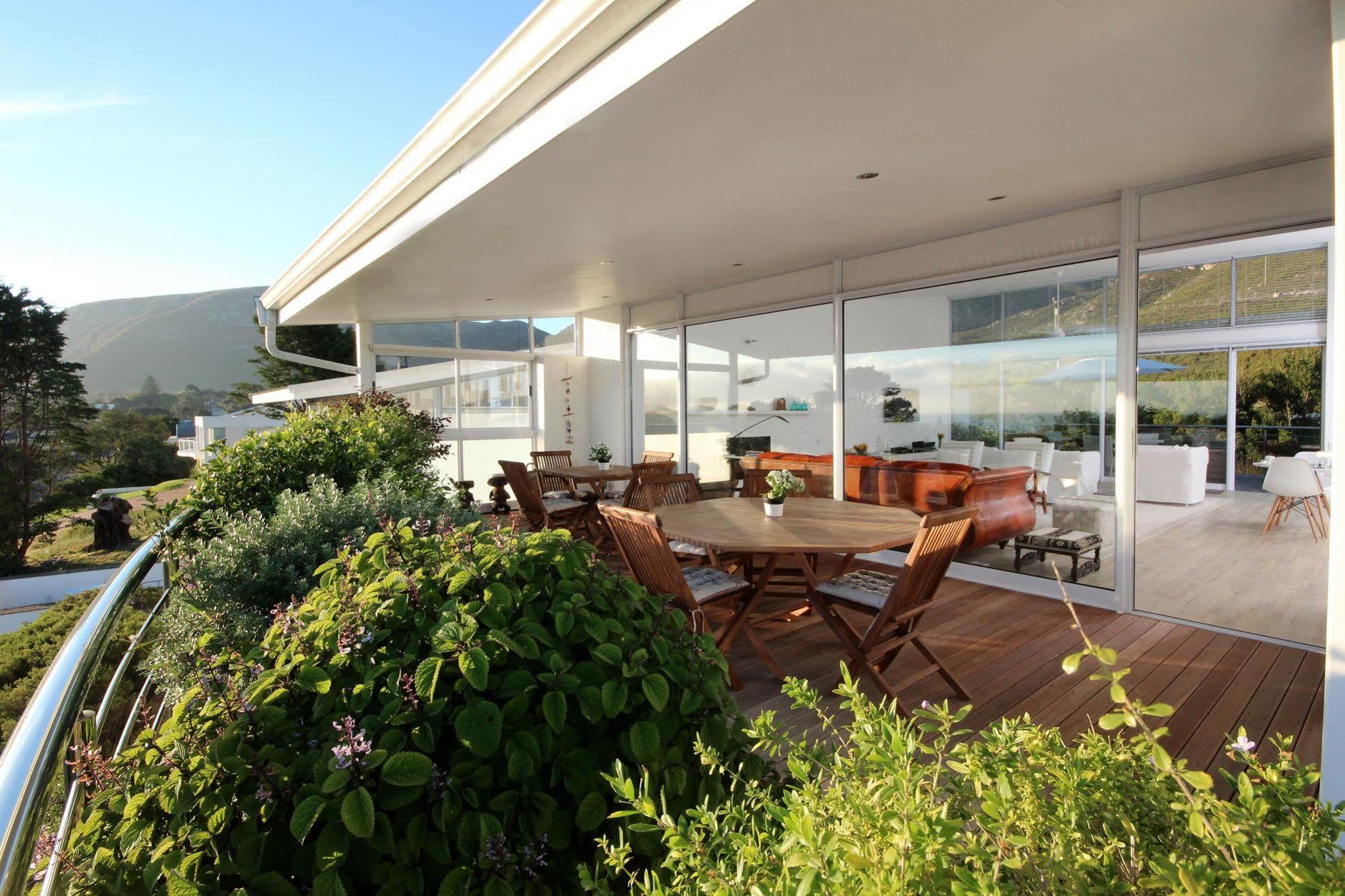 Whale Coast Villa Германус Екстер'єр фото